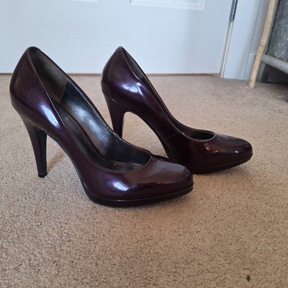 New West - Deep Purple Patent Leather Heels - Picture 1 of 5